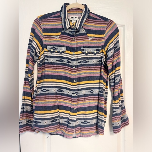 Women’s Ariat Button Down - Picture 1 of 1